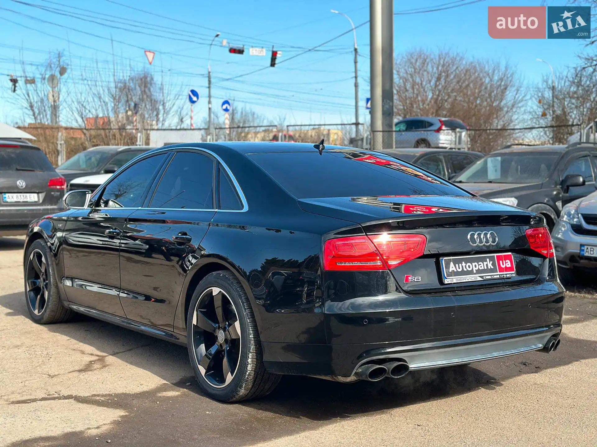 2013 Audi S8 - мініатюра 8