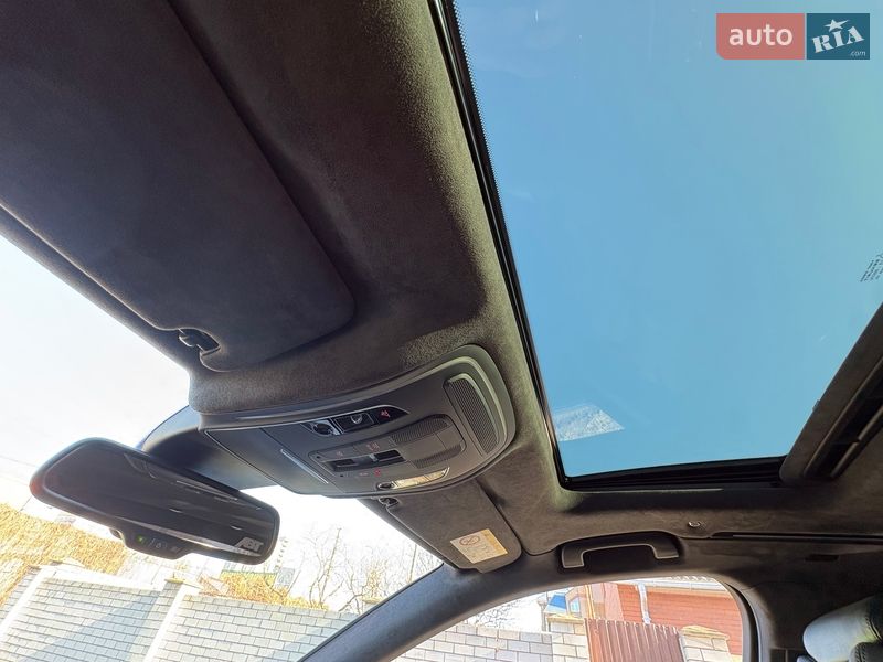 Седан Audi S8 2017 в Киеве