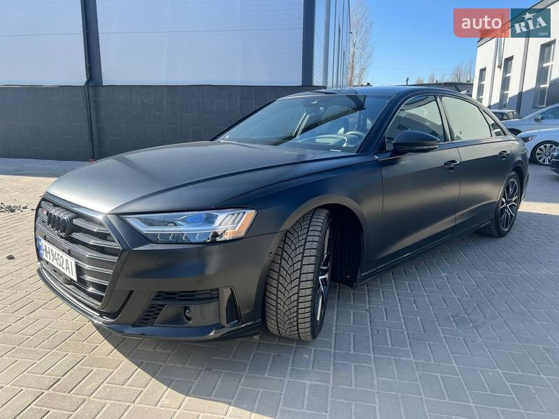 Седан Audi S8 2020 в Києві фото 52 Седан Audi S8 2020 в Києві