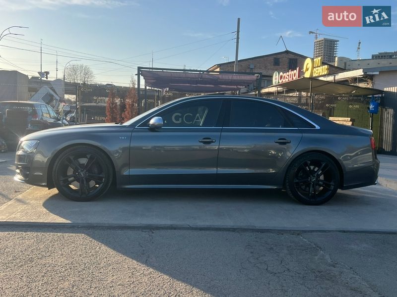 Седан Audi S8 2012 в Киеве фото 6 Седан Audi S8 2012 в Киеве