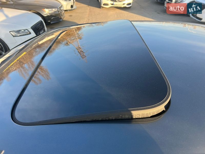 Седан Audi S8 2012 в Киеве фото 43 Седан Audi S8 2012 в Киеве