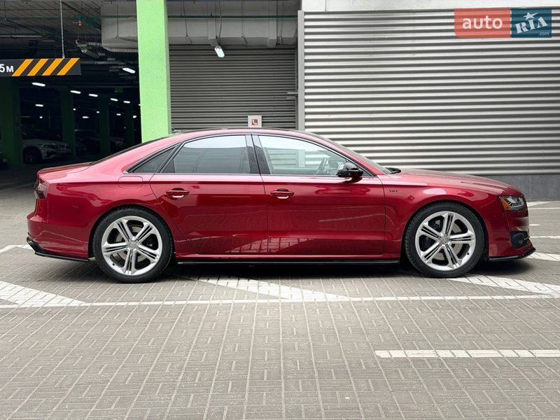 Седан Audi S8 2014 в Киеве фото 8 Седан Audi S8 2014 в Киеве