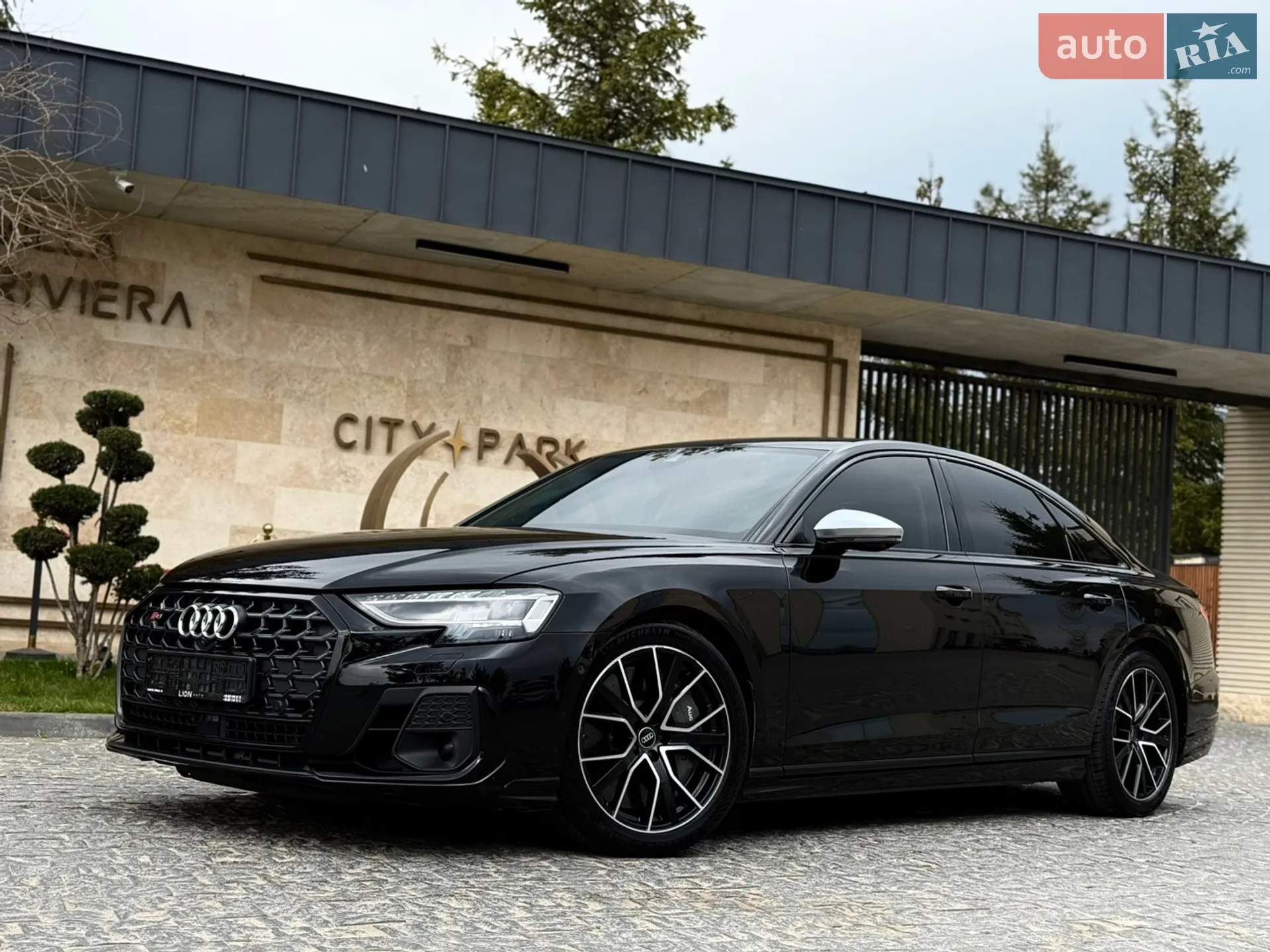 2022 Audi S8 - мініатюра 6