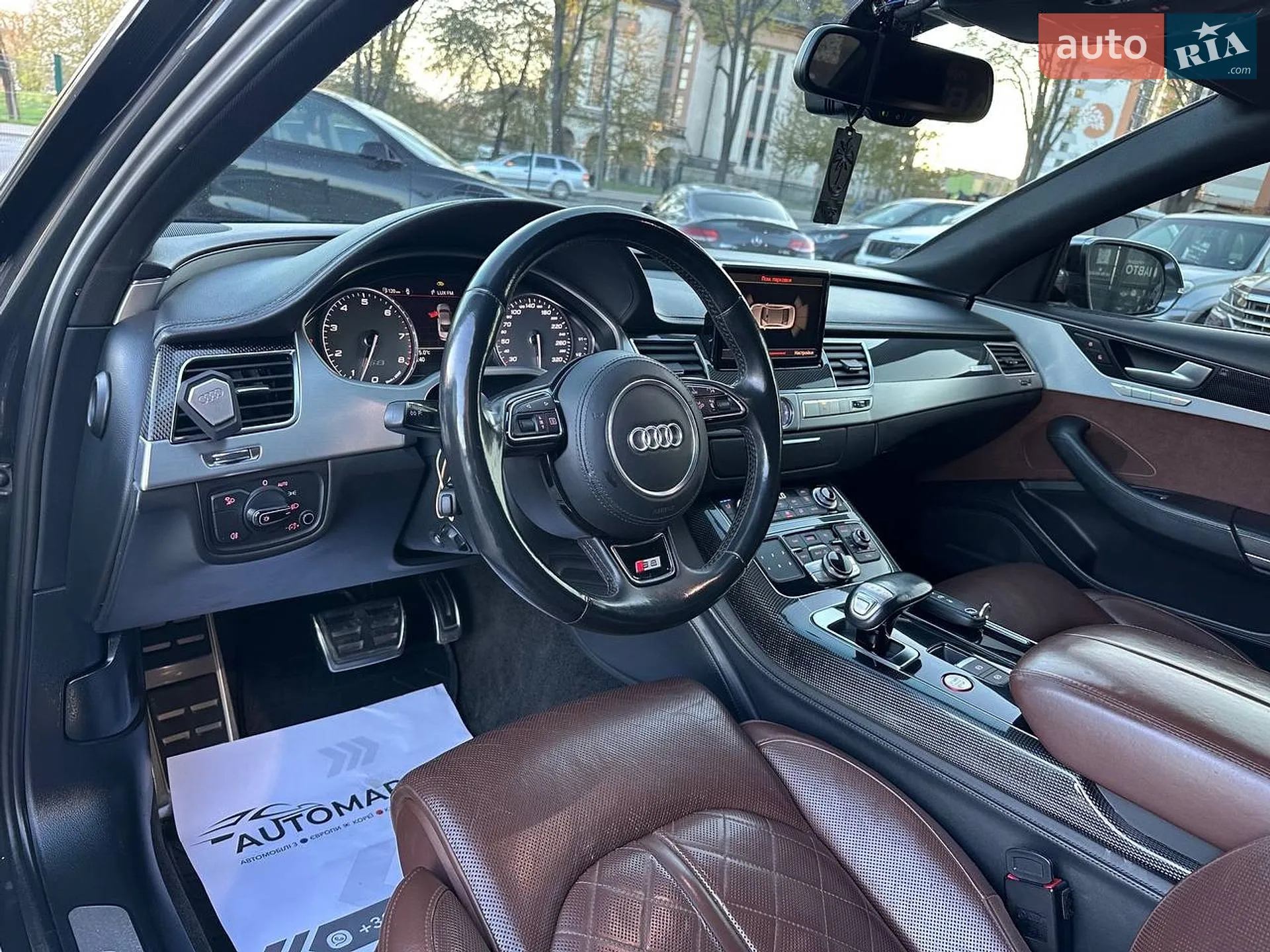 2013 Audi S8 - мініатюра 19