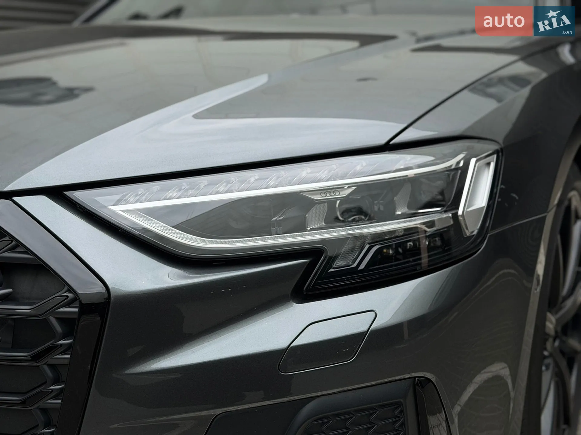 2022 Audi S8 - мініатюра 3