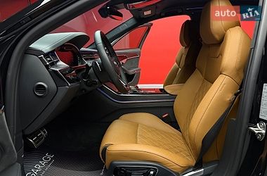 Седан Audi S8 2023 в Києві