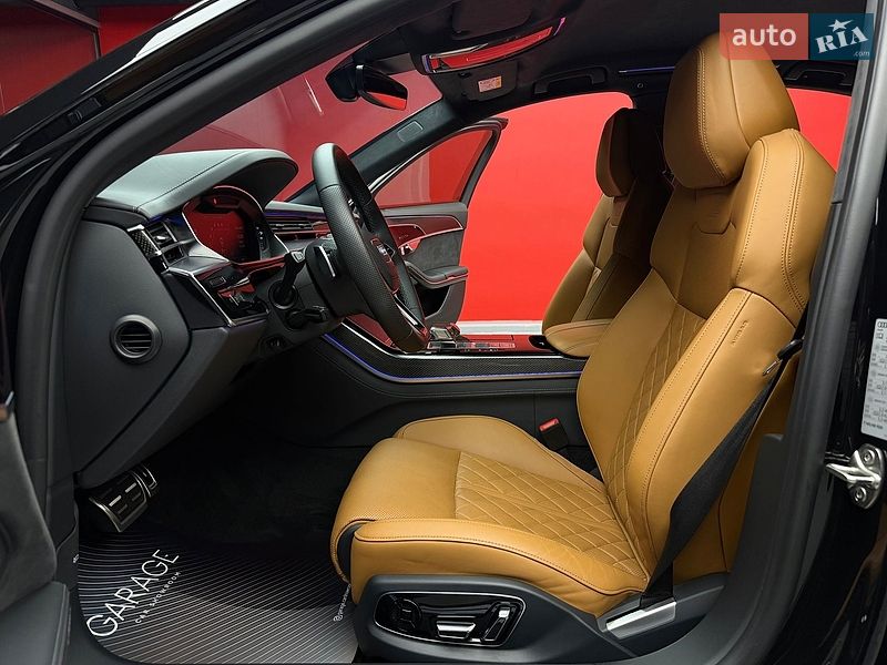 Седан Audi S8 2023 в Києві