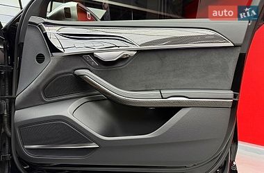 Седан Audi S8 2023 в Києві