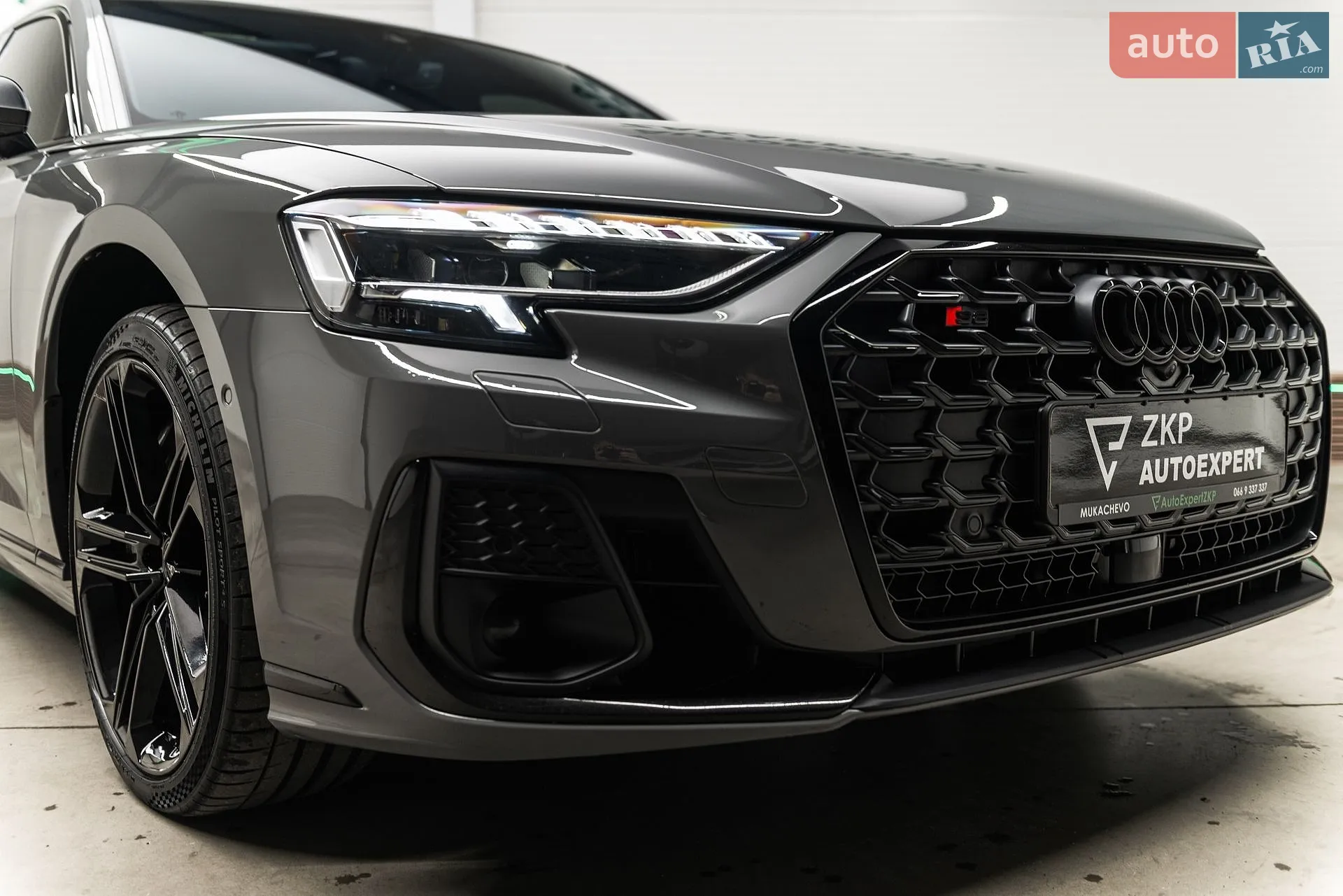 2023 Audi S8 - мініатюра 2