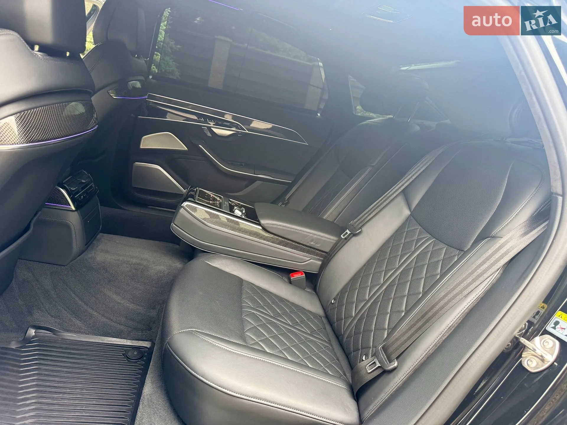 2020 Audi S8 - мініатюра 66