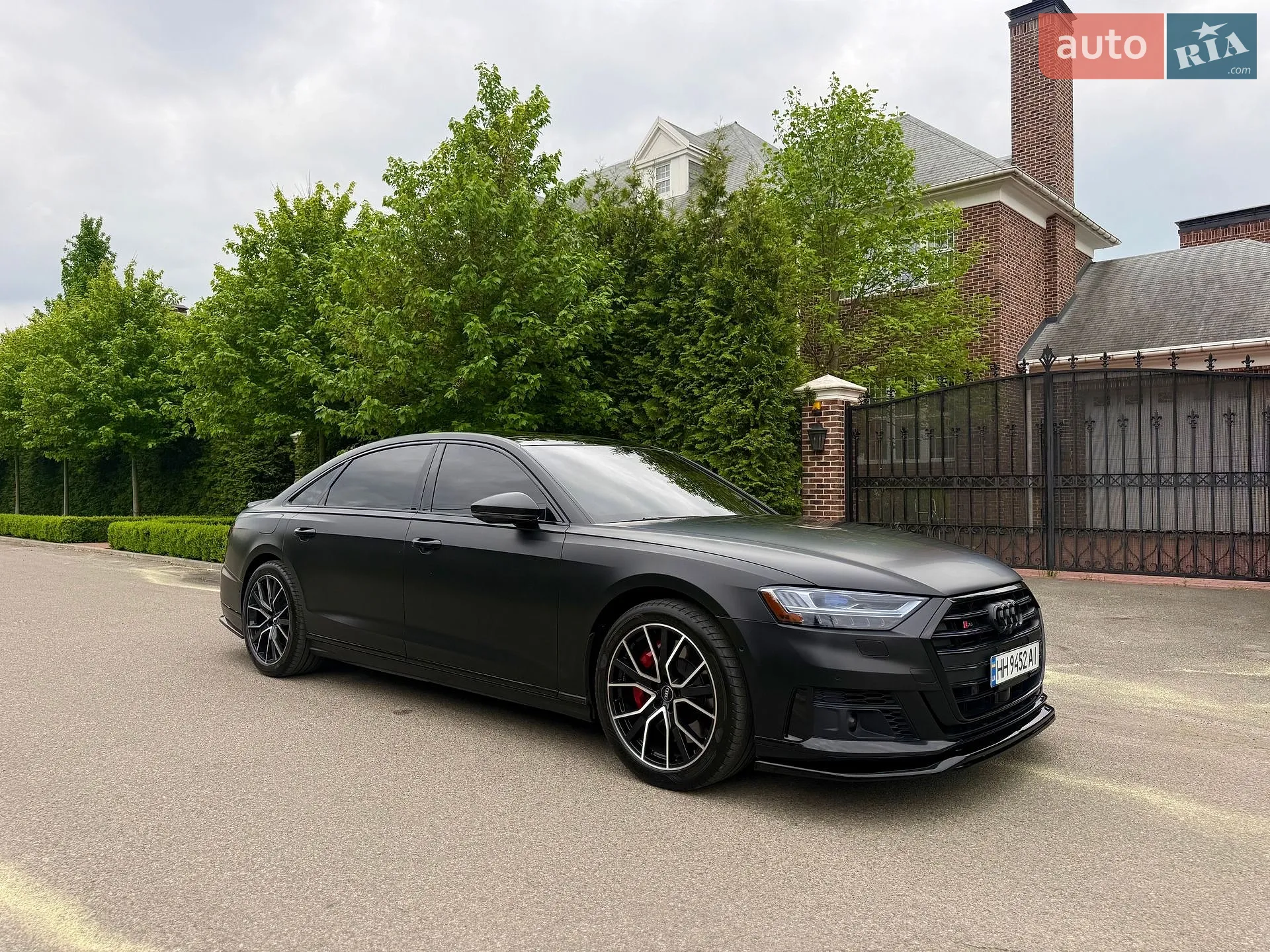 2020 Audi S8 - мініатюра 103