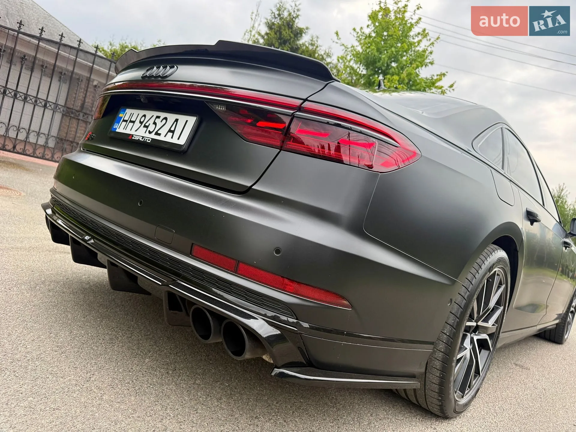 2020 Audi S8 - мініатюра 119