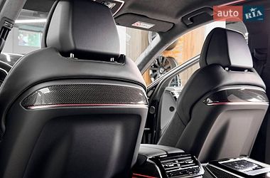 Седан Audi S8 2026 в Киеве фото 50 Седан Audi S8 2026 в Киеве