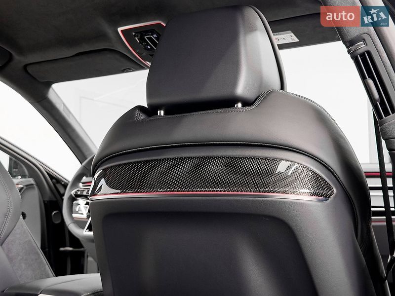Седан Audi S8 2026 в Киеве фото 56 Седан Audi S8 2026 в Киеве