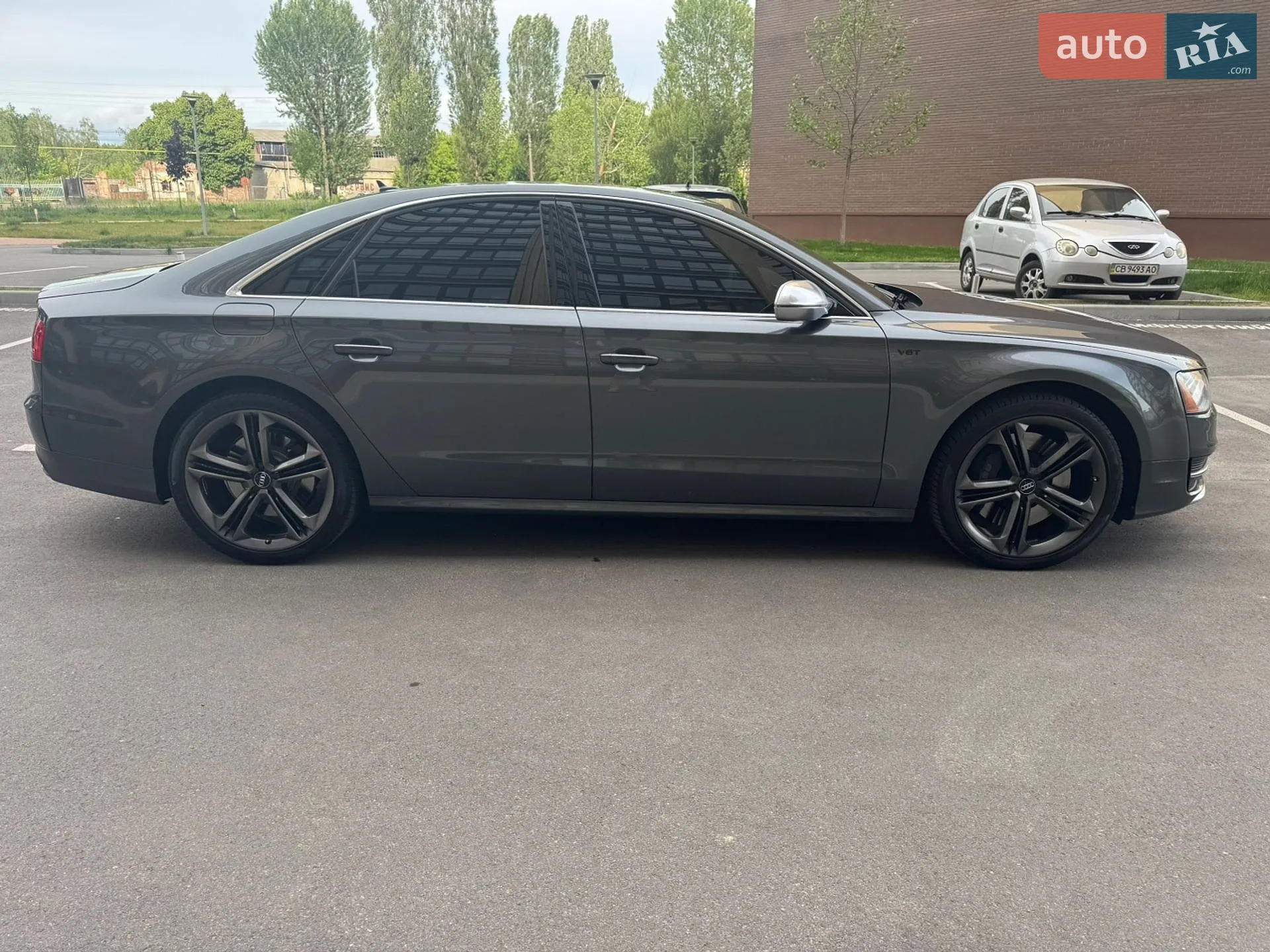 2012 Audi S8 - мініатюра 9