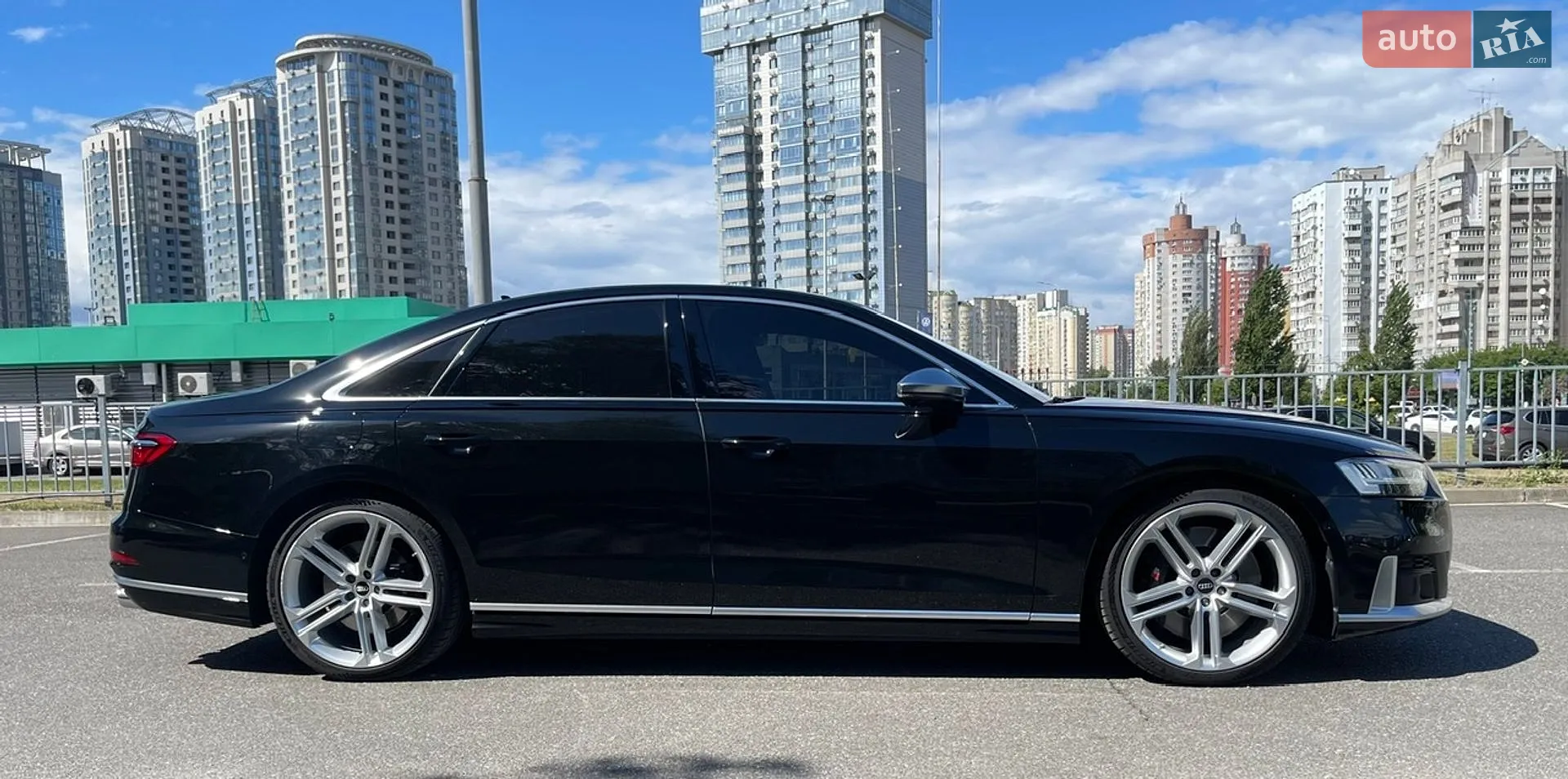 2021 Audi S8 - мініатюра 7