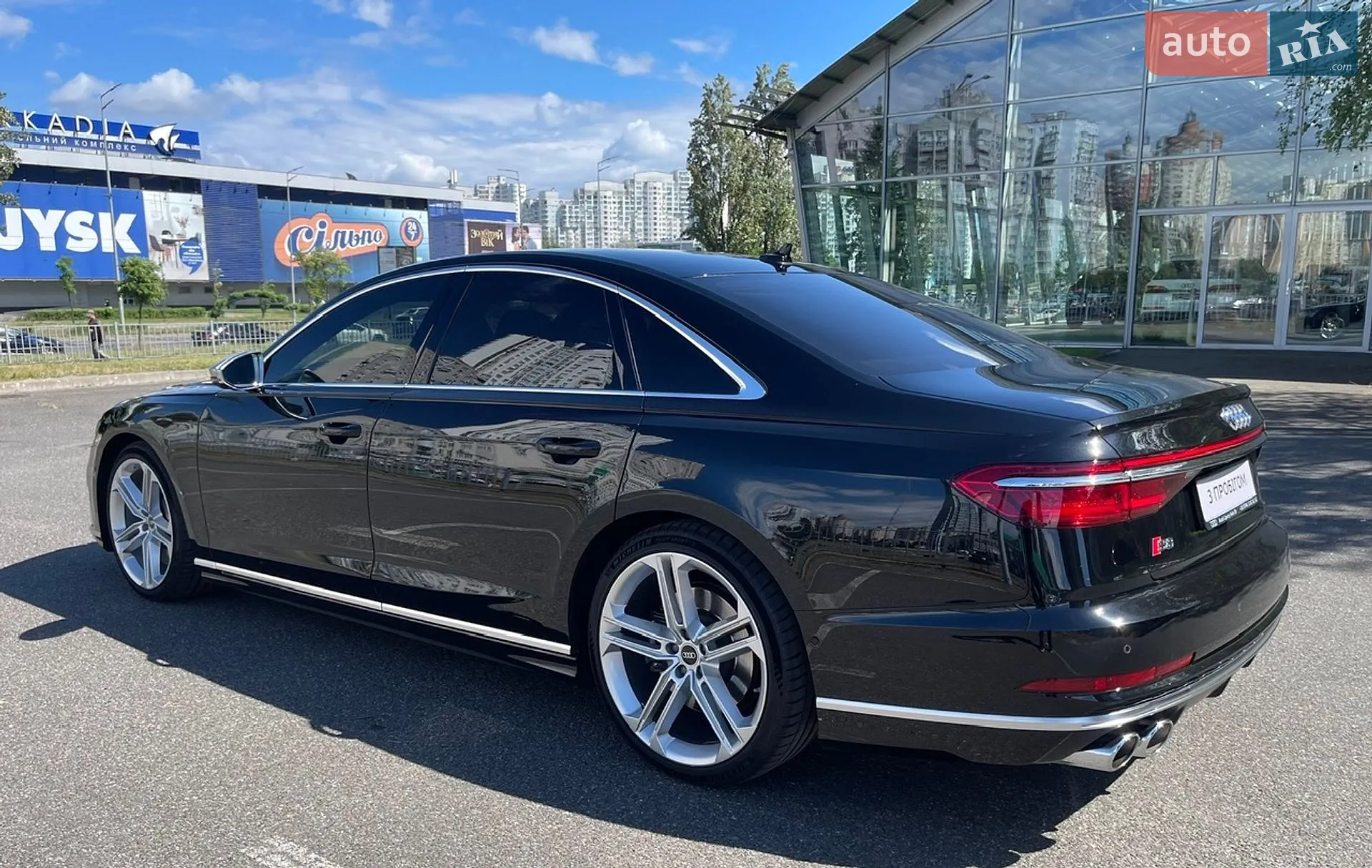 2021 Audi S8 - мініатюра 18