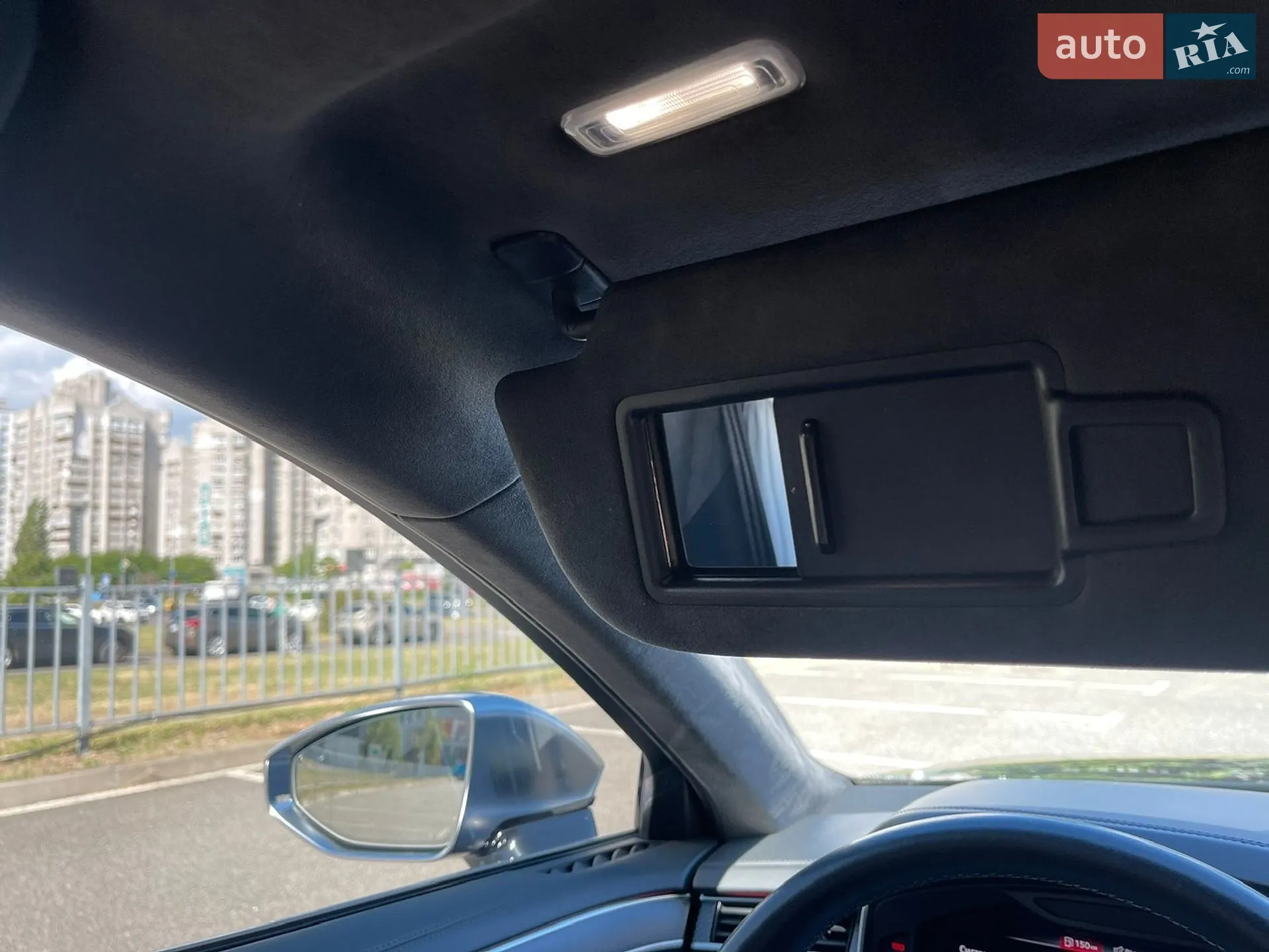 2021 Audi S8 - мініатюра 61