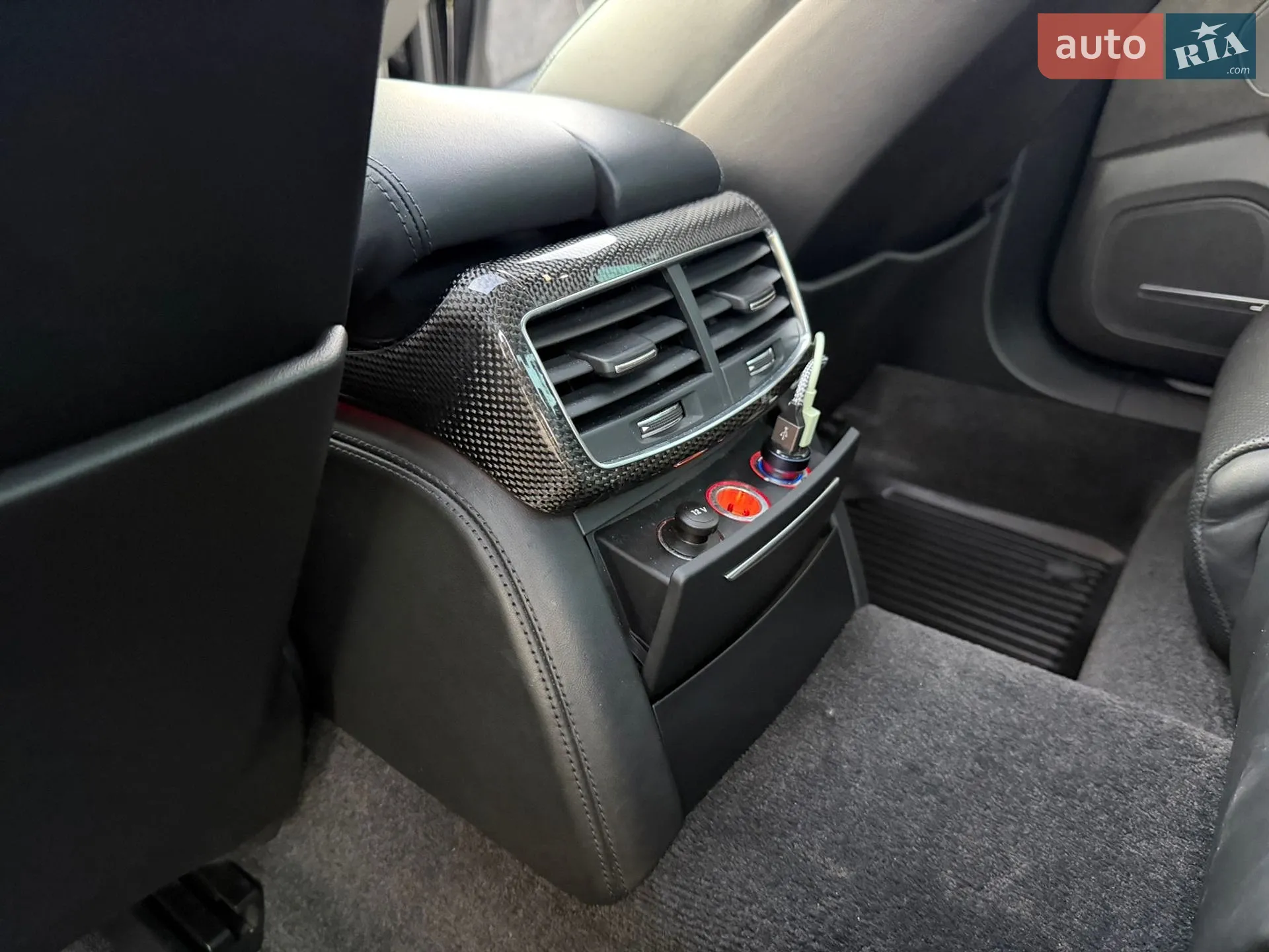 2013 Audi S8 - мініатюра 68