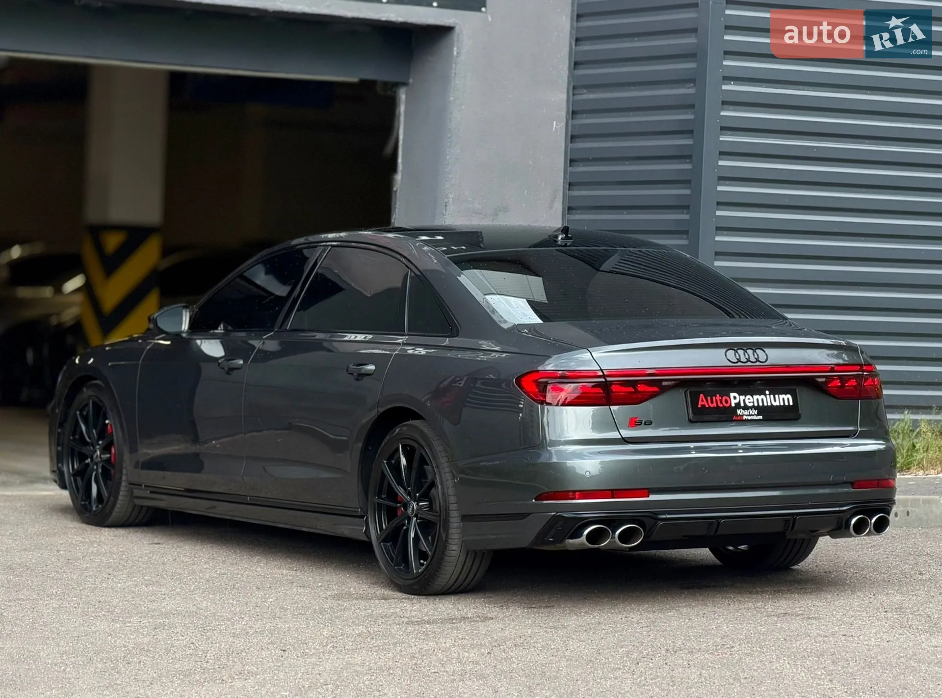 2022 Audi S8 - мініатюра 8