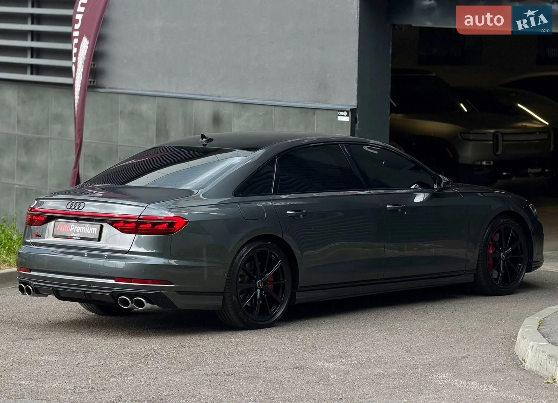 2022 Audi S8 - мініатюра 12