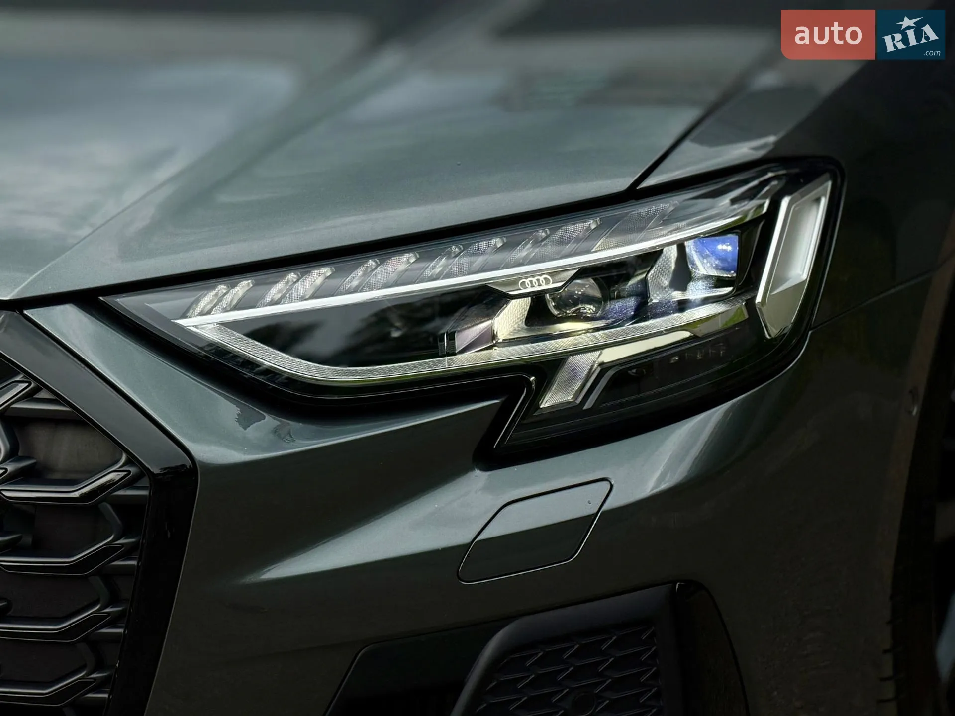2022 Audi S8 - мініатюра 15