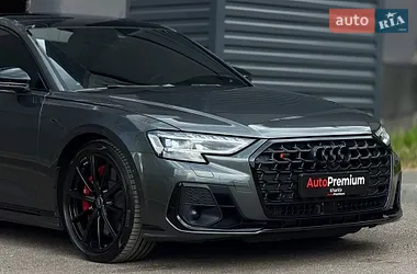 Audi S8 2022