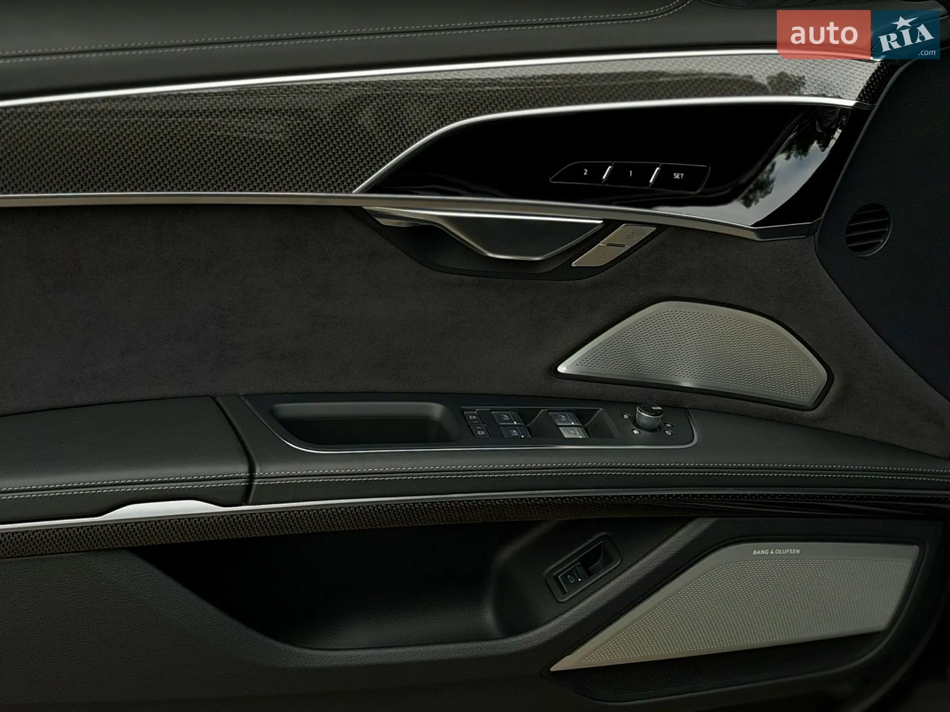 2022 Audi S8 - мініатюра 19