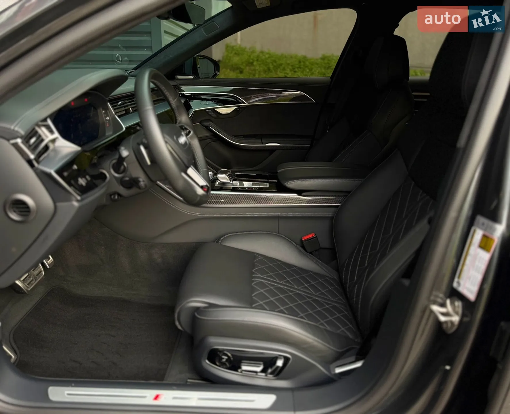 2022 Audi S8 - мініатюра 21