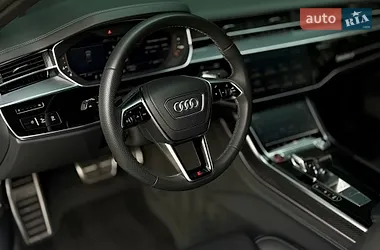 Audi S8 2022