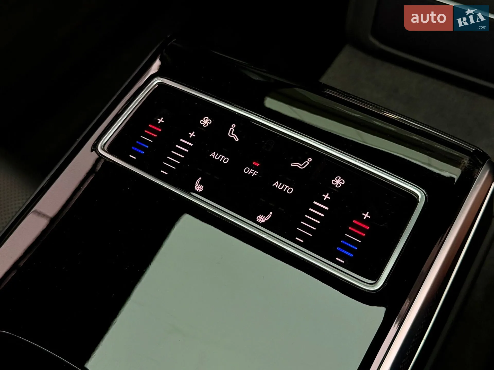 2022 Audi S8 - мініатюра 27