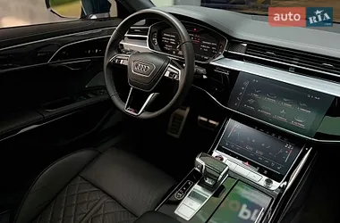 Audi S8 2022