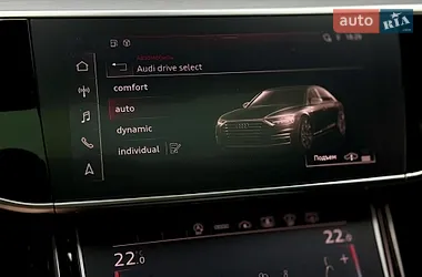 Audi S8 2022