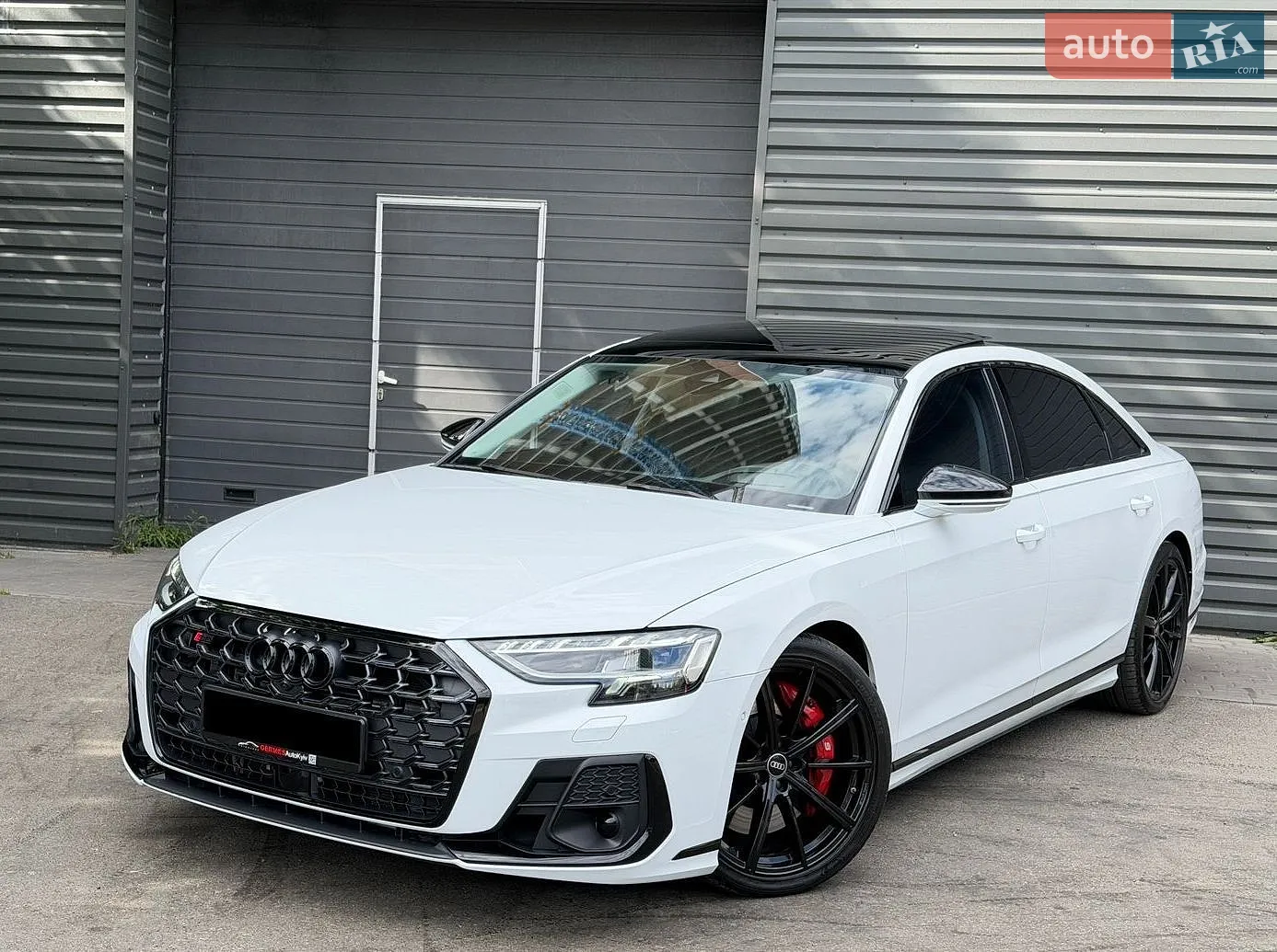 2023 Audi S8 - мініатюра 2