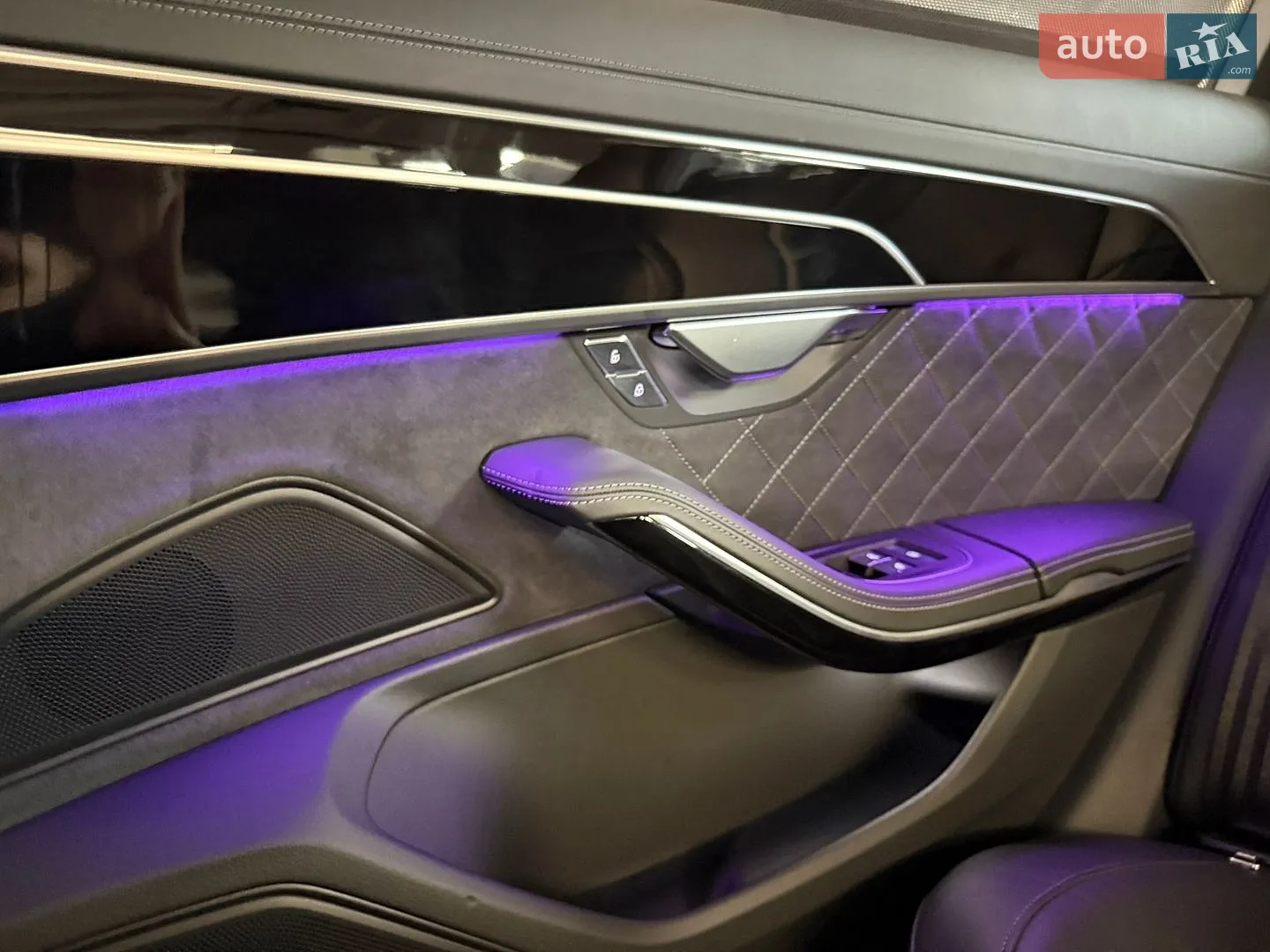 2023 Audi S8 - мініатюра 51