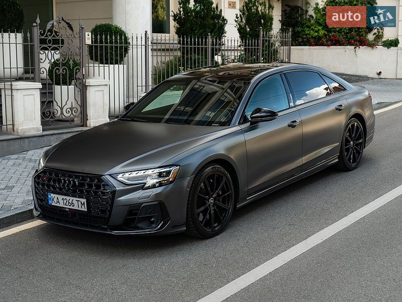 Audi S8, фото из объявления