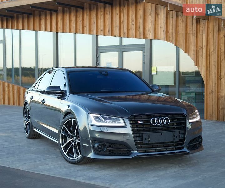 Audi S8 2016