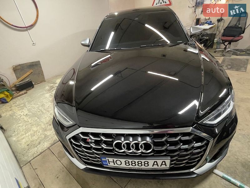 Седан Audi S8 2023 в Тернополе фото 17 Седан Audi S8 2023 в Тернополе