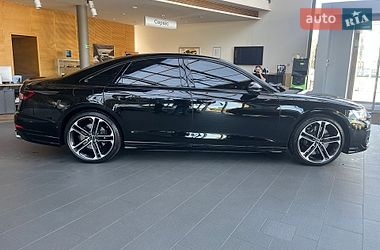 Седан Audi S8 2026 в Дніпрі