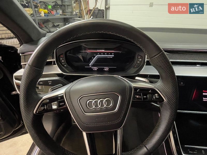Седан Audi S8 2023 в Тернополе фото 26 Седан Audi S8 2023 в Тернополе