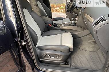 Внедорожник / Кроссовер Audi SQ5 2014 в Киеве