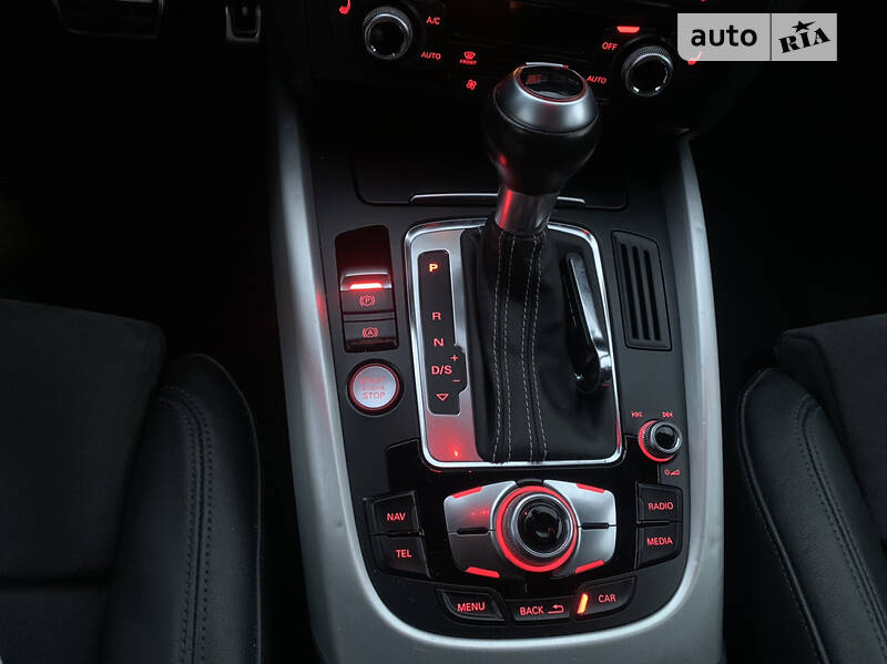 Внедорожник / Кроссовер Audi SQ5 2016 в Львове