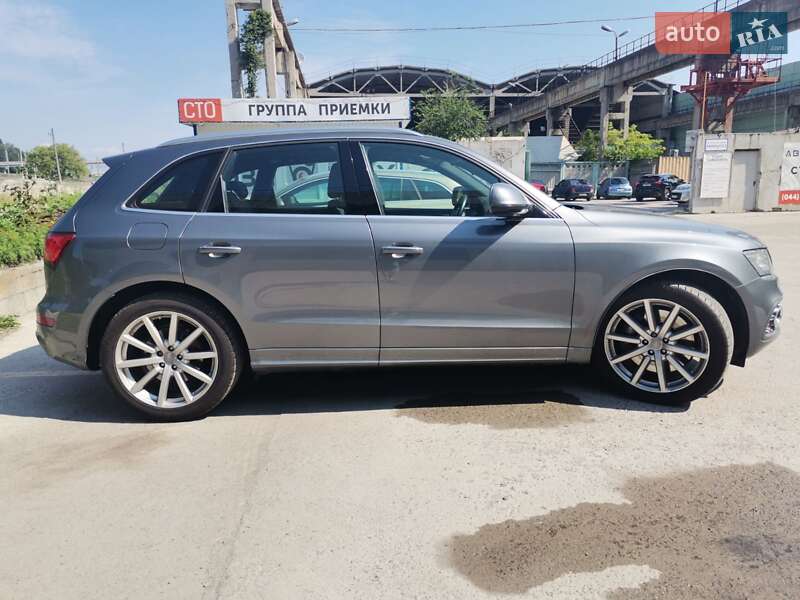 Внедорожник / Кроссовер Audi SQ5 2015 в Львове