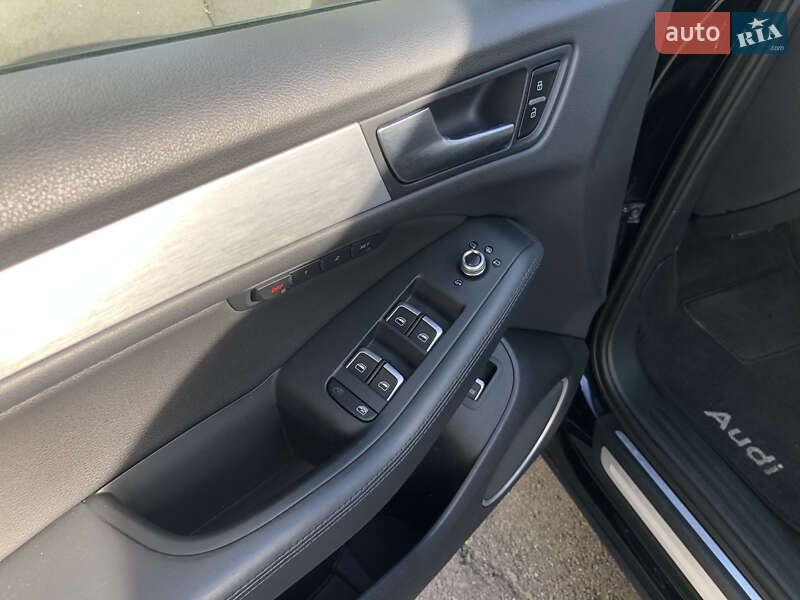 Внедорожник / Кроссовер Audi SQ5 2014 в Умани