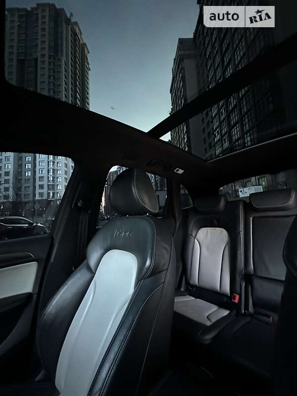 Внедорожник / Кроссовер Audi SQ5 2014 в Кременчуге