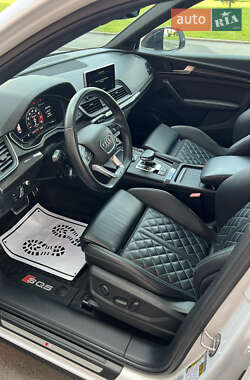 Внедорожник / Кроссовер Audi SQ5 2019 в 