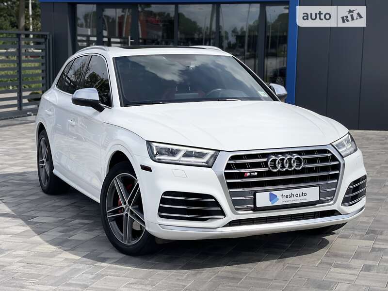Audi SQ5 2019