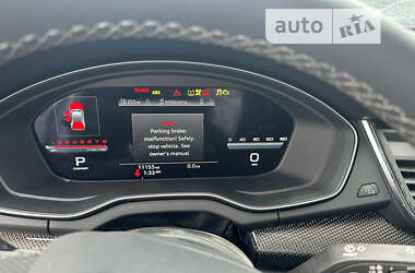 Внедорожник / Кроссовер Audi SQ5 2022 в 