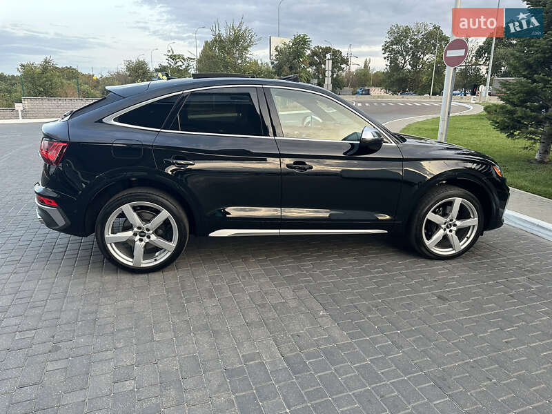 Внедорожник / Кроссовер Audi SQ5 2022 в Одессе