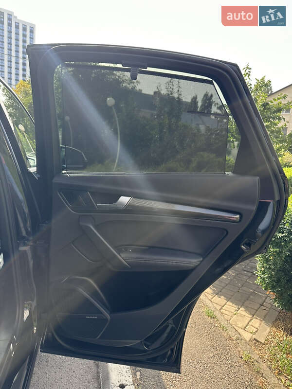 Внедорожник / Кроссовер Audi SQ5 2022 в Одессе